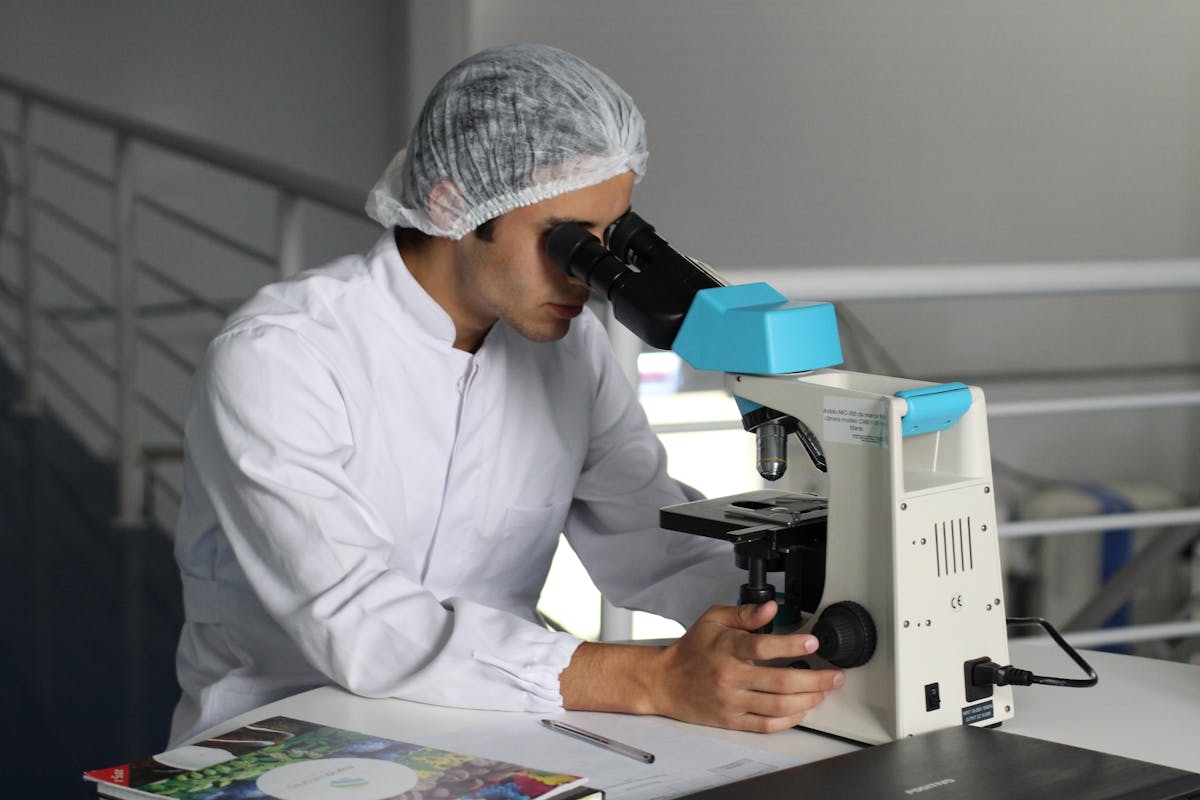 Medical laboratory practical training